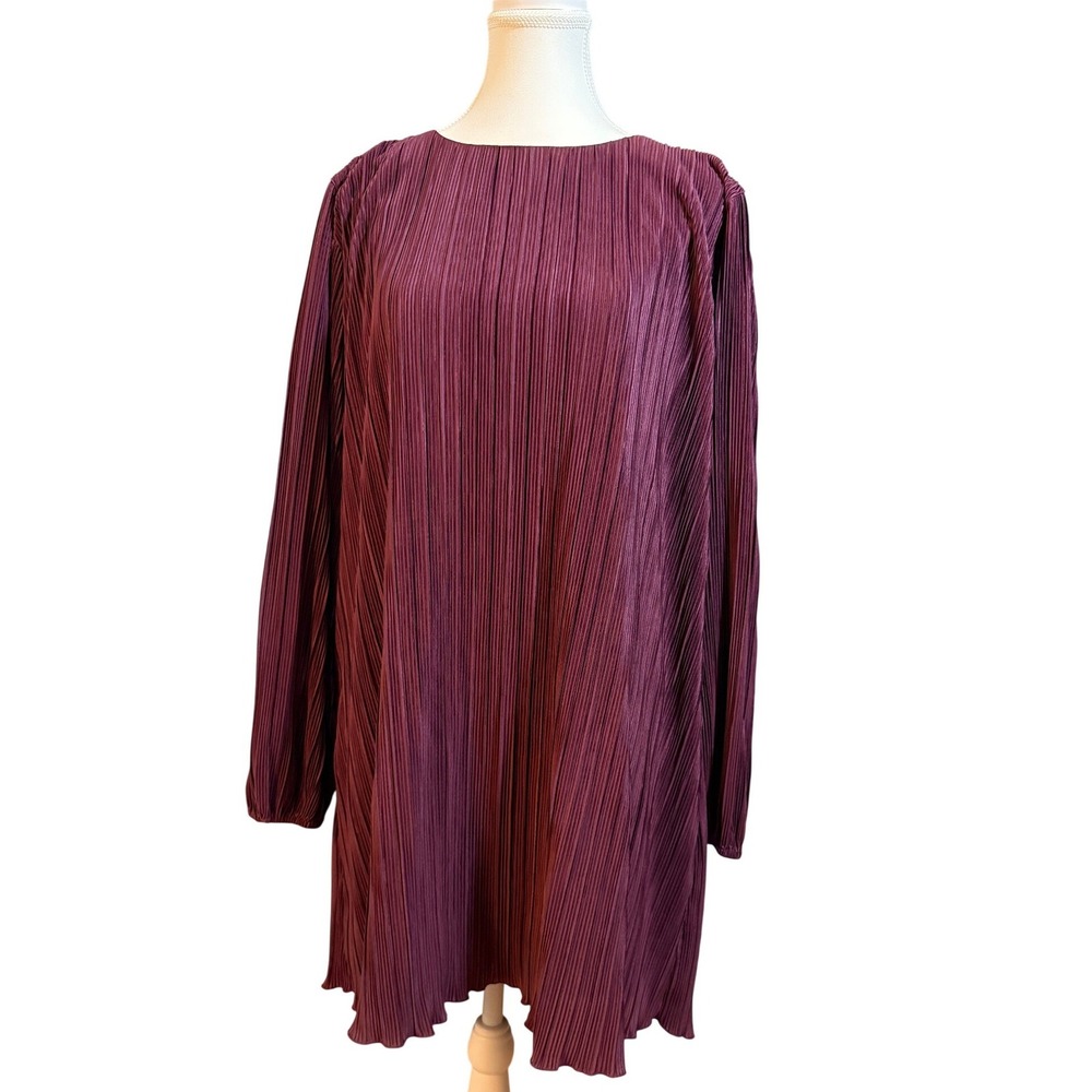 Abercrombie & Fitch Pleated Mini Dress Size M Burgundy Plisse Long Sleeve READ - Picture 1 of 7